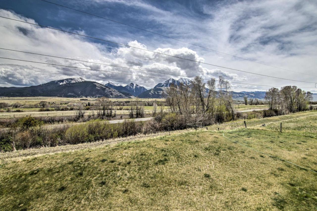 Airy Emigrant Townhome With Sweeping Mtn Views! المظهر الخارجي الصورة