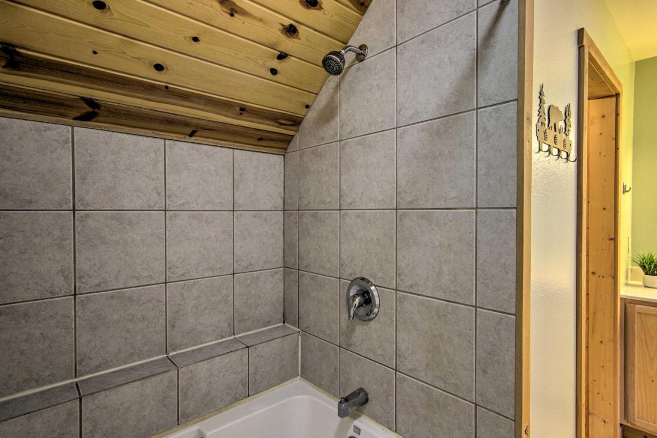 Airy Emigrant Townhome With Sweeping Mtn Views! المظهر الخارجي الصورة